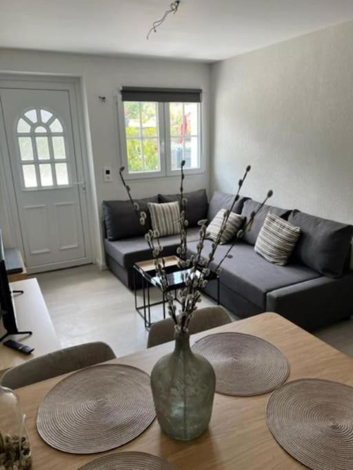 Appartement Douillet, Amenage Proche Riviera. Attalens Экстерьер фото